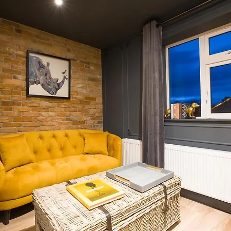 The At Castle Appartement *